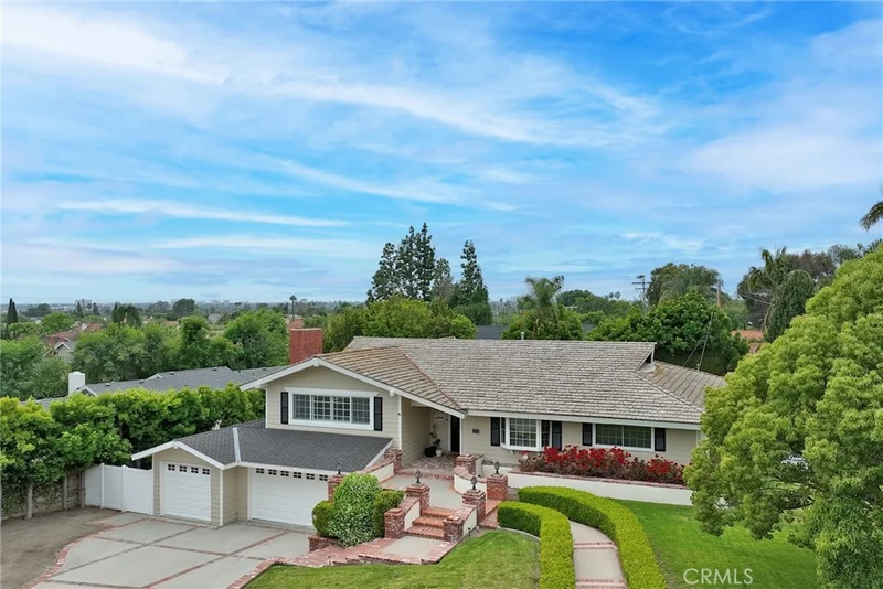 19052 Rocky Road, North Tustin, CA 92705