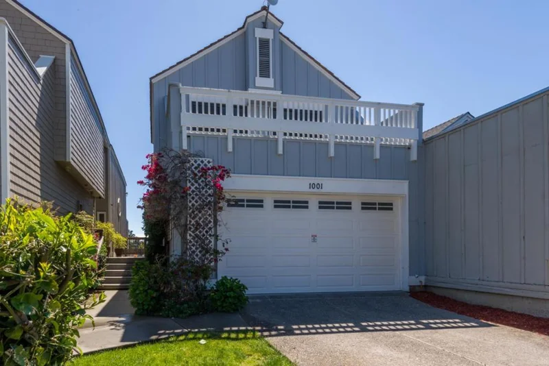 1001 Shoal Drive, San Mateo, CA 94404