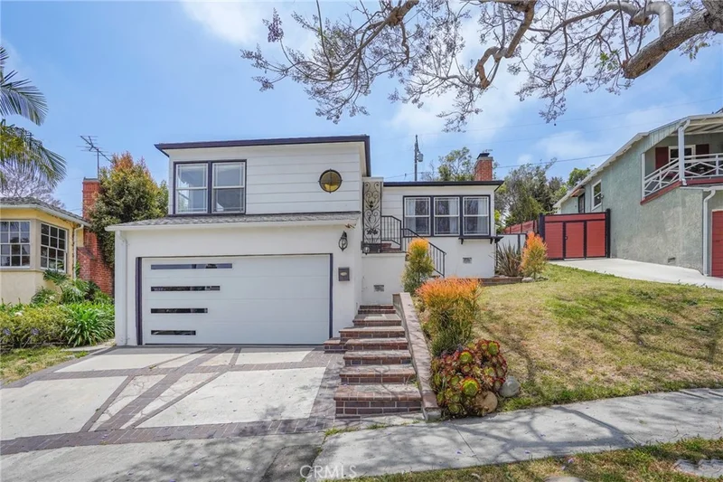 5113 Inadale Avenue, Los Angeles, CA 90043