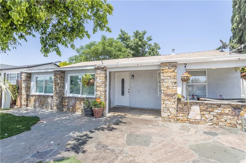 12512 Adelphia Avenue, San Fernando, CA 91340