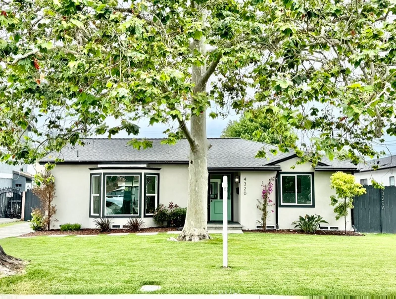 4320 Graywood Avenue, Long Beach, CA 90808
