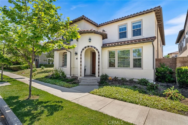 297 Downs, Tustin, CA 92782