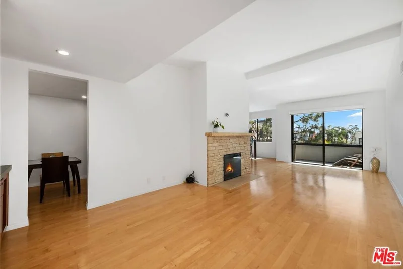 5100 Via Dolce 310, Marina Del Rey, CA 90292