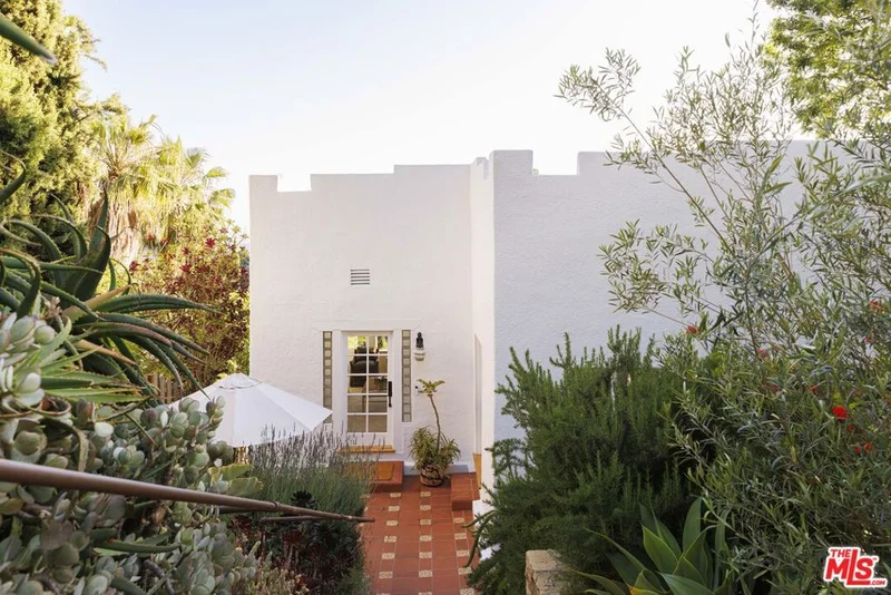 434 Crane Boulevard, Los Angeles, CA 90065