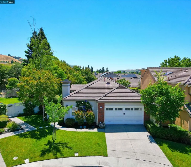 1025 Glasgow Pl, Danville, CA 94526