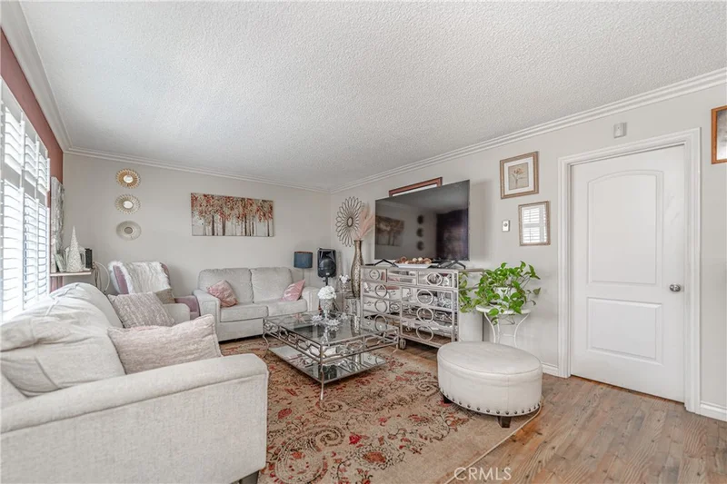 5530 Ackerfield Avenue 211, Long Beach, CA 90805