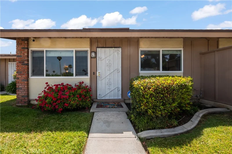 22709 Palm Avenue C, Grand Terrace, CA 92313