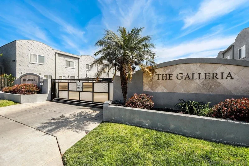 851 S Mollison 4, El Cajon, CA 92020