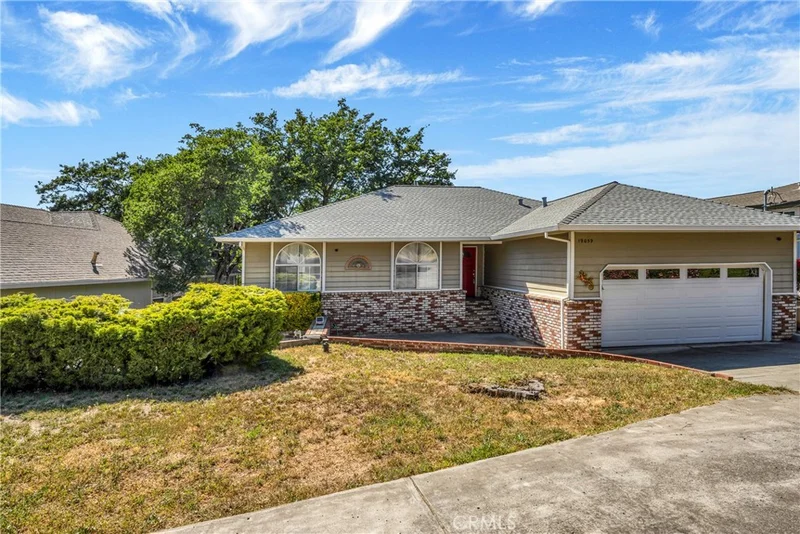 19059 Deer Hill Road, Hidden Valley Lake, CA 95467
