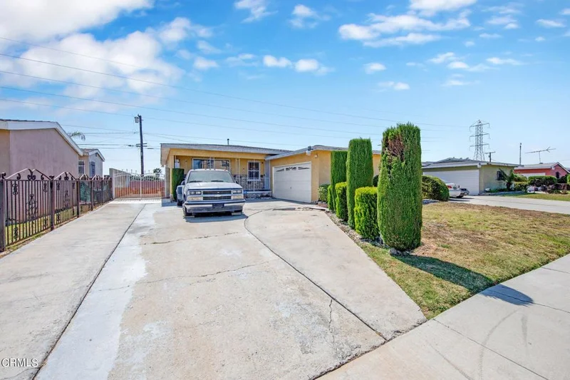 509 S Clymar Avenue, Compton, CA 90220