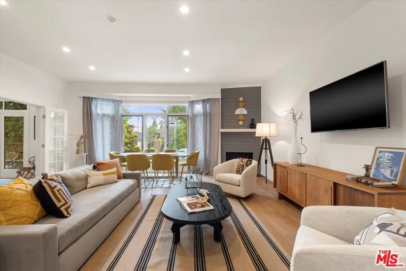 911 5th Street 101, Santa Monica, CA 90403