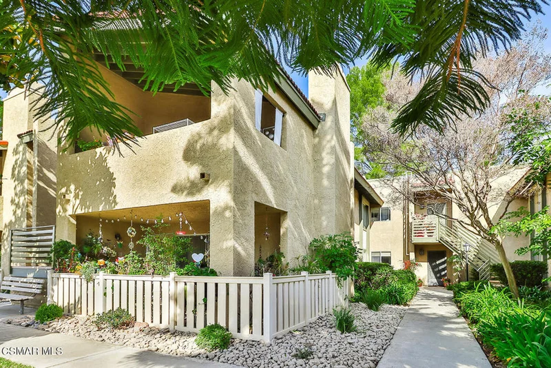 463 Arbor Lane Court 207, Thousand Oaks, CA 91360