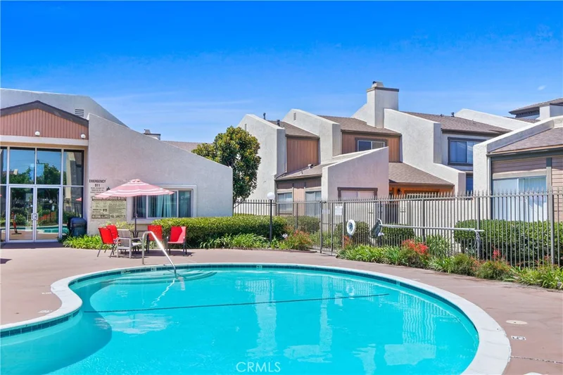 22533 S Vermont Avenue 56, Torrance, CA 90502