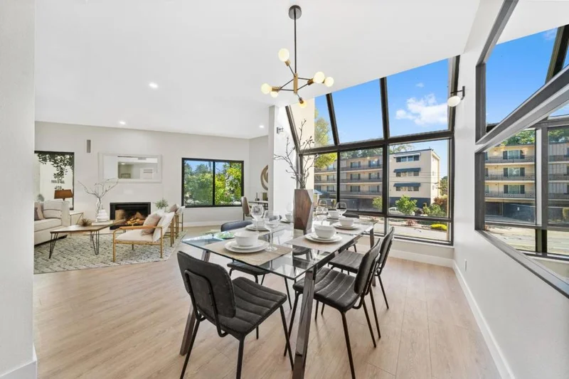 425 N El Camino Real 208, San Mateo, CA 94401