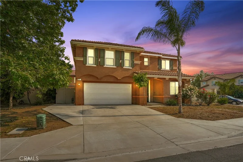 877 Whimbrel Way, Perris, CA 92571