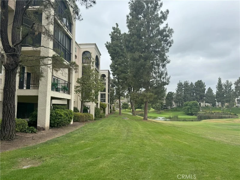 5519 Paseo Del Lago E 1A, Laguna Woods, CA 92637