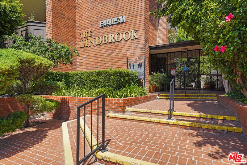 5440 Lindley Avenue 109, Encino, CA 91316