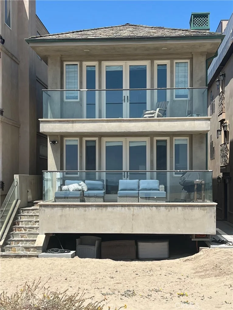 104 A Surfside Avenue, Surfside, CA 90743