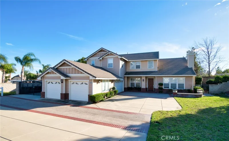 12477 High Horse Dr, Rancho Cucamonga, CA 91739