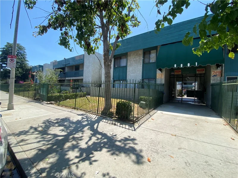 8801 Willis Avenue 49, Panorama City, CA 91402
