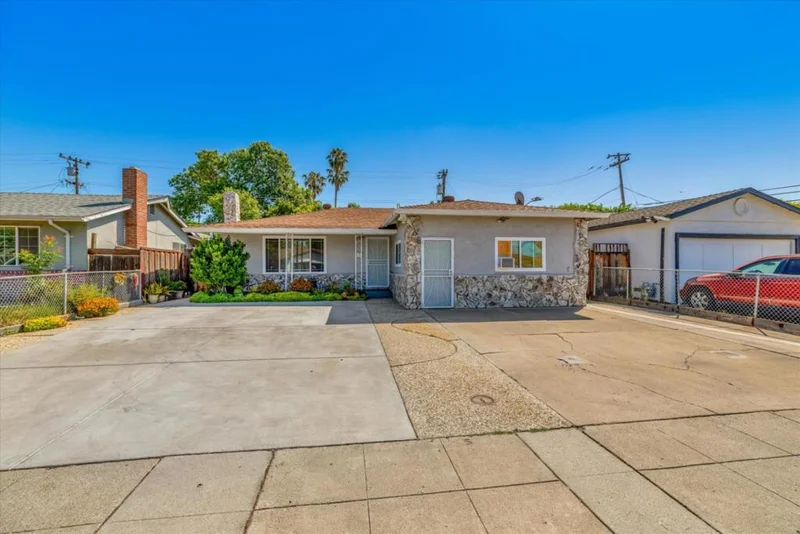 914 Mccreery Avenue, San Jose, CA 95116