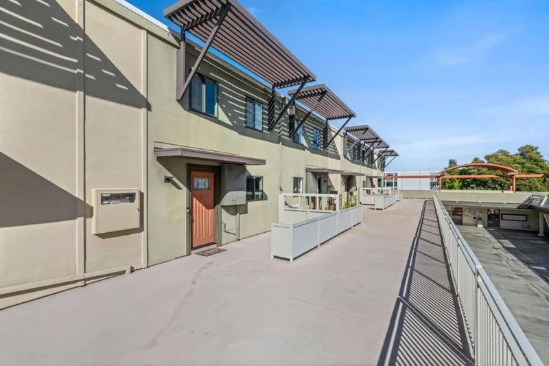 6213 Admiralty Lane, Foster City, CA 94404