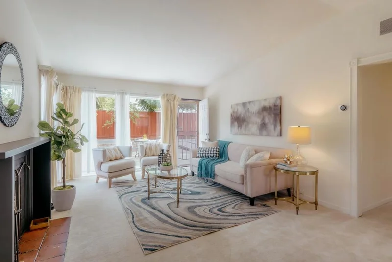 2556 Annapolis Street, East Palo Alto, CA 94303