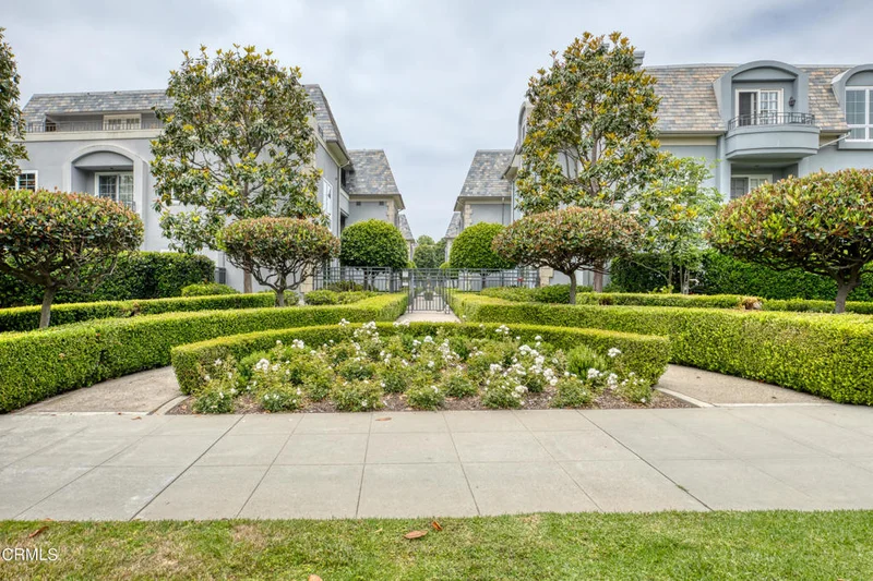 521 S Orange Grove Boulevard 200, Pasadena, CA 91105