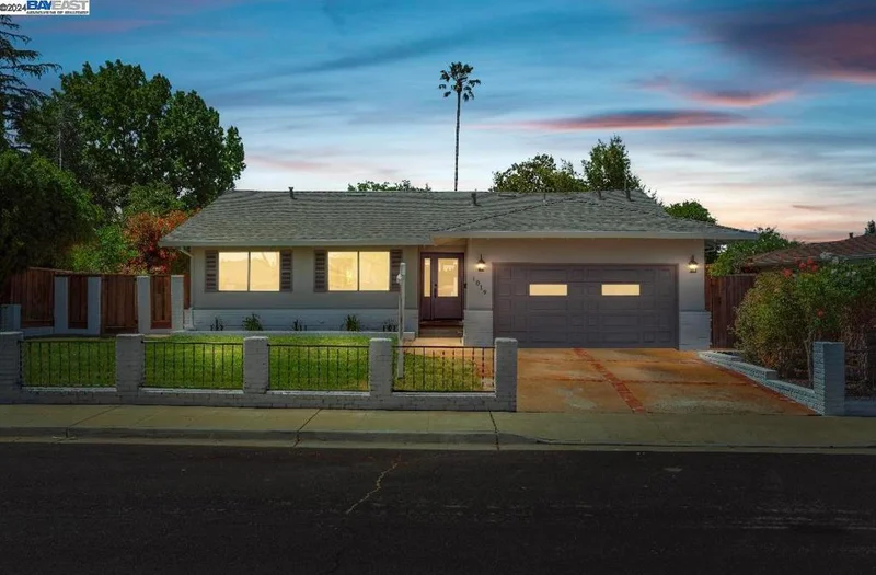 1019 Roxanne St, Livermore, CA 94550