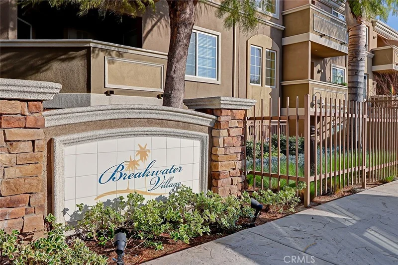 2750 Artesia Boulevard 313, Redondo Beach, CA 90278