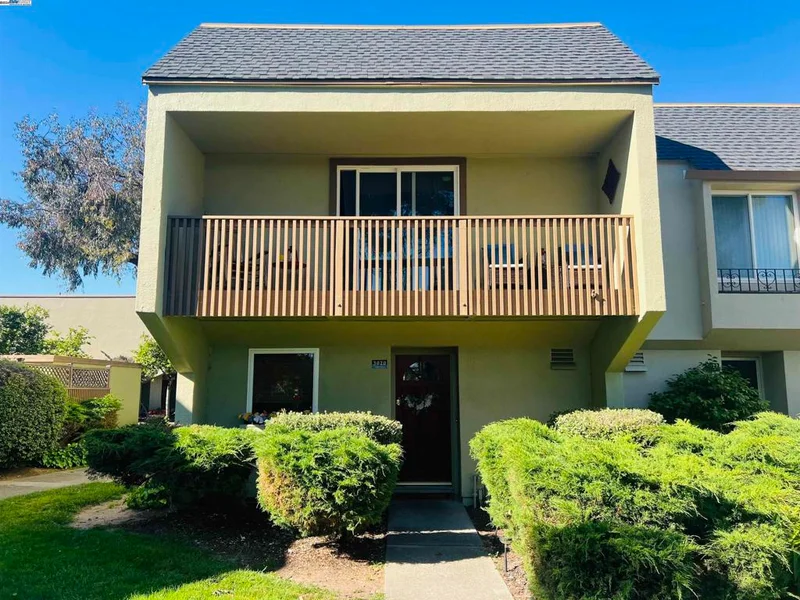 3020 Cerro Vista, Alameda, CA 94502