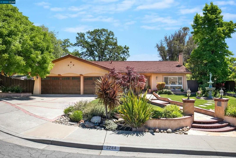 2244 Hackamore Ct, Walnut Creek, CA 94596