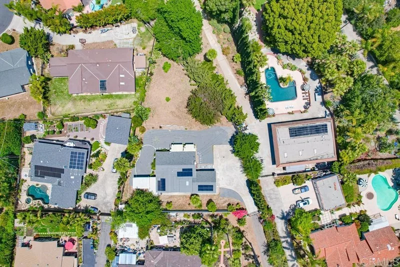 2269 Alta Vista Dr, Vista, CA 92084