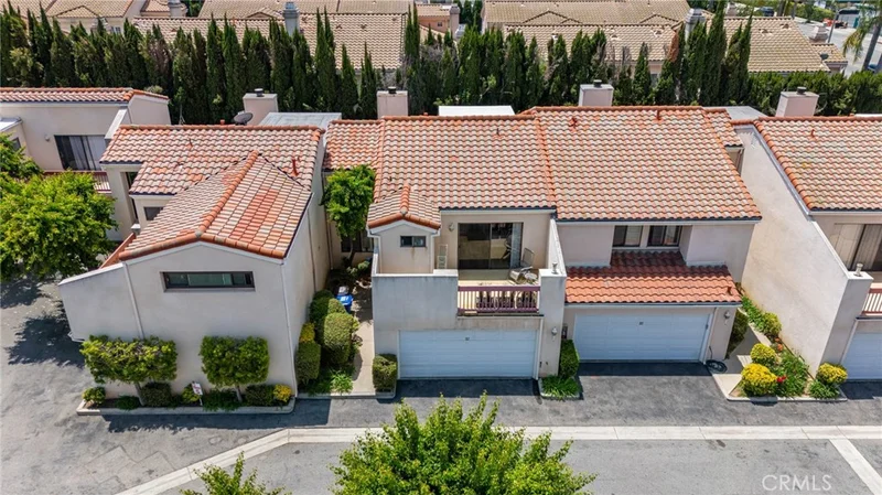 10022 Reseda Boulevard 32, Northridge, CA 91324
