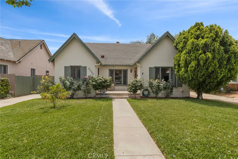 4638 Merrill Avenue, Riverside, CA 92506