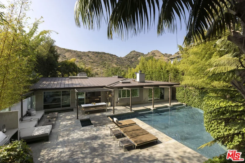 5524 Green Oak Drive, Los Angeles, CA 90068