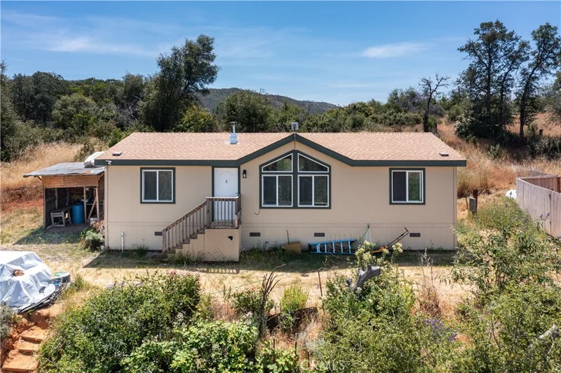 185 Little Oak Road, Oroville, CA 95966
