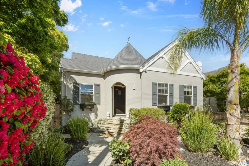 909 S Grant Street, San Mateo, CA 94402