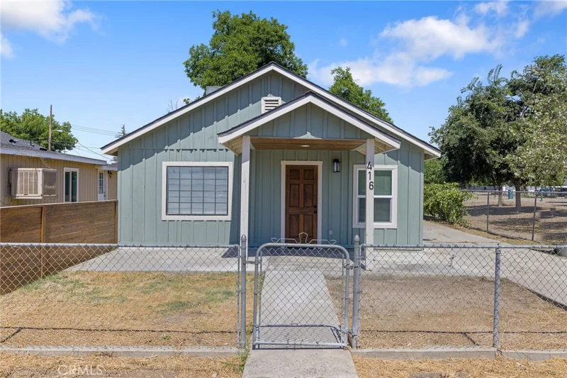 416 N D Street, Tulare, CA 93274