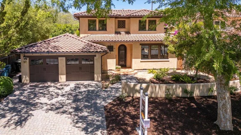 891 Marshall Drive, Palo Alto, CA 94303