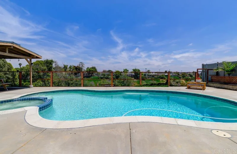 4225 Mount Voss Dr, San Diego, CA 92117