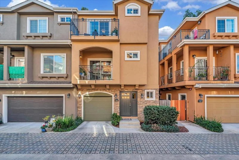1136 Willow Village Square, San Jose, CA 95125