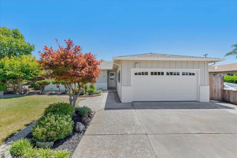 6247 Lillian Way, San Jose, CA 95120