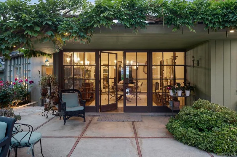 7720 Sierra Mar, La Jolla, CA 92037