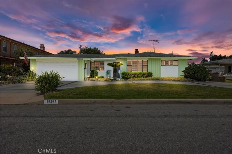 10261 Lesterford Avenue, Downey, CA 90241
