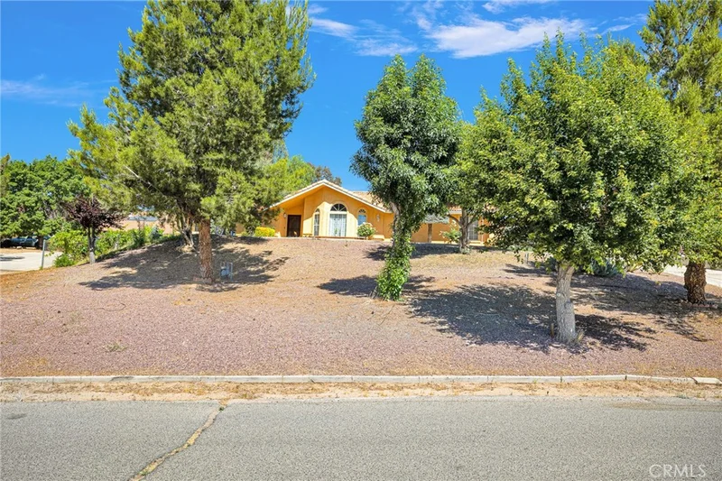 7730 Calpella Avenue, Hesperia, CA 92345
