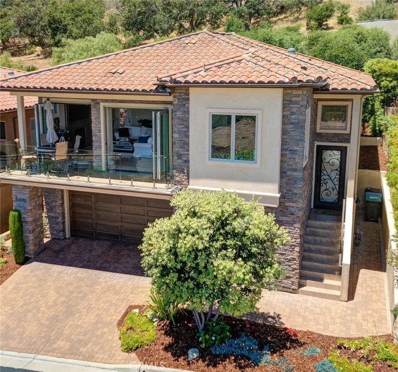 5490 Shooting Star Lane, Avila Beach, CA 93424