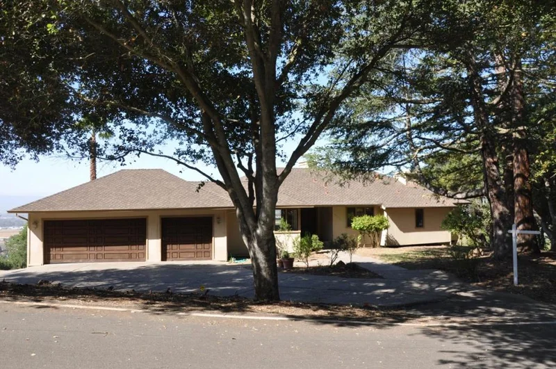 3000 Thomas Grade, Morgan Hill, CA 95037
