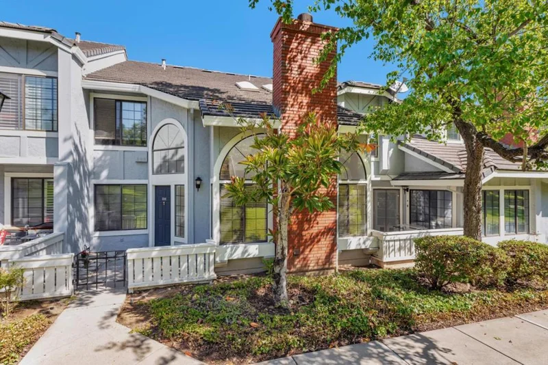 2716 Buena View Court, San Jose, CA 95121