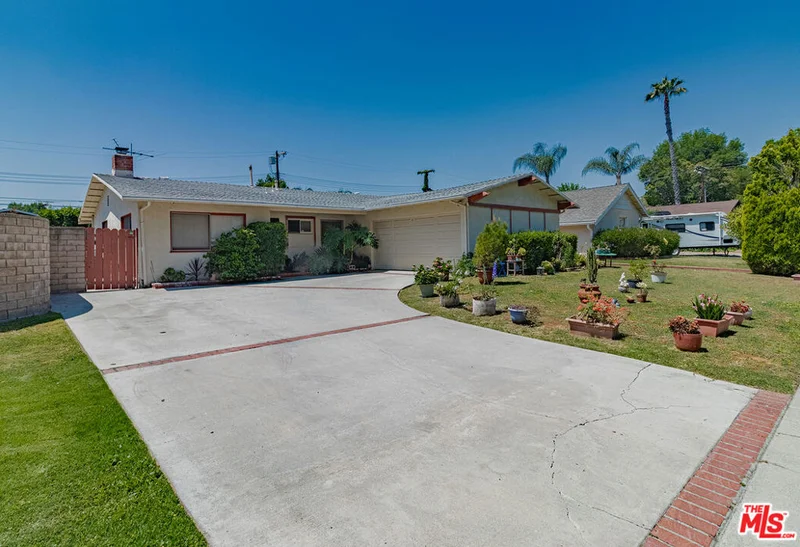 22546 Haynes Street, West Hills, CA 91307